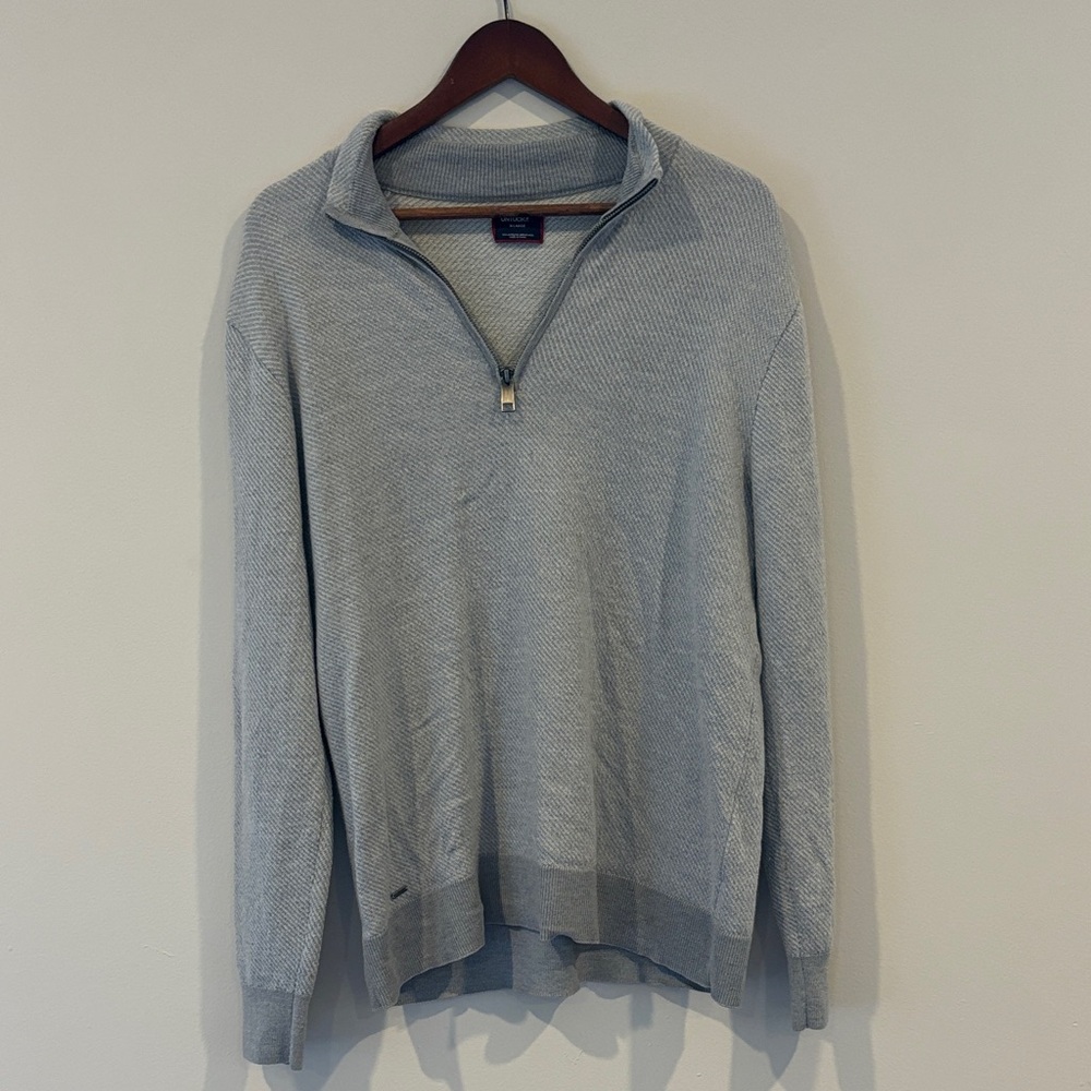 UNTUCKit Men's Light Gray Zip-Up Sweater